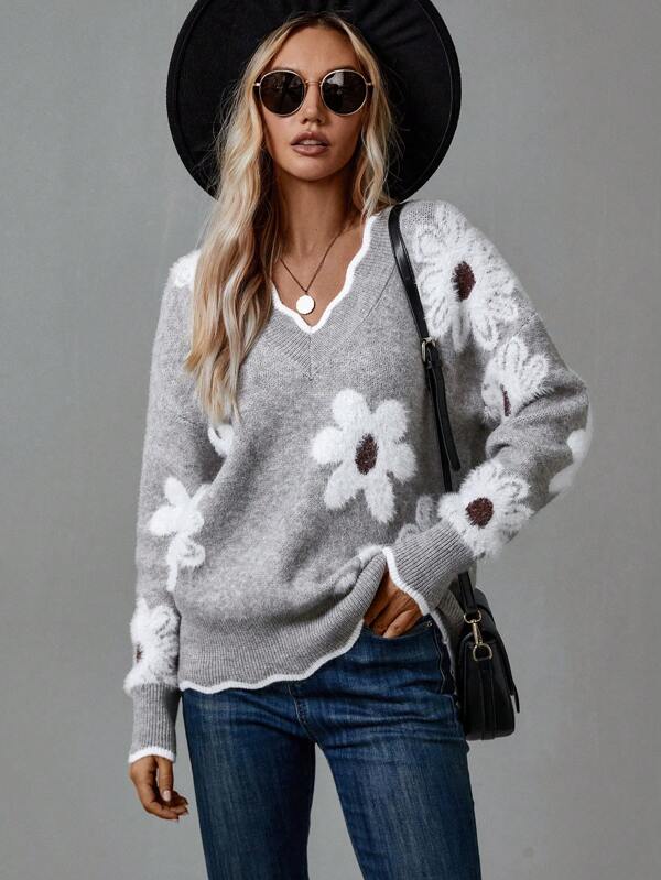 PAULA | ELEGANTE MAGLIONE A FIORI CON SCOLLO A V