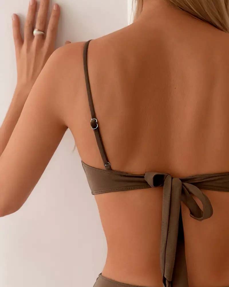 Evania™ | Bikini due pezzi elegante e attillato