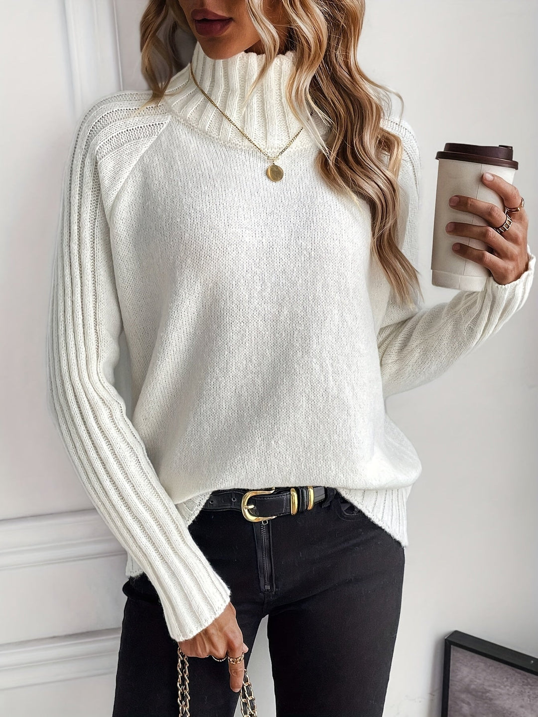 Elegante maglione lavorato a maglia