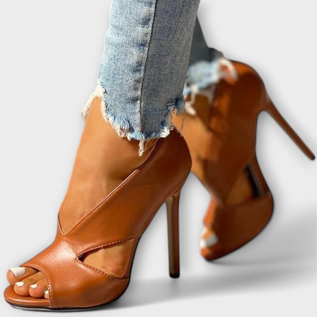 Gunhild - Eleganti sandali neri con plateau