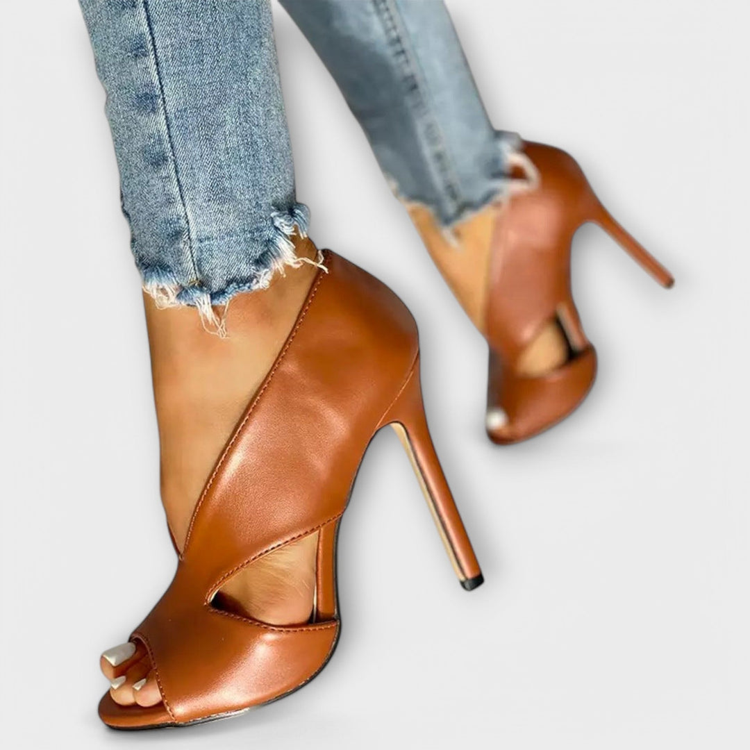 Gunhild - Eleganti sandali neri con plateau