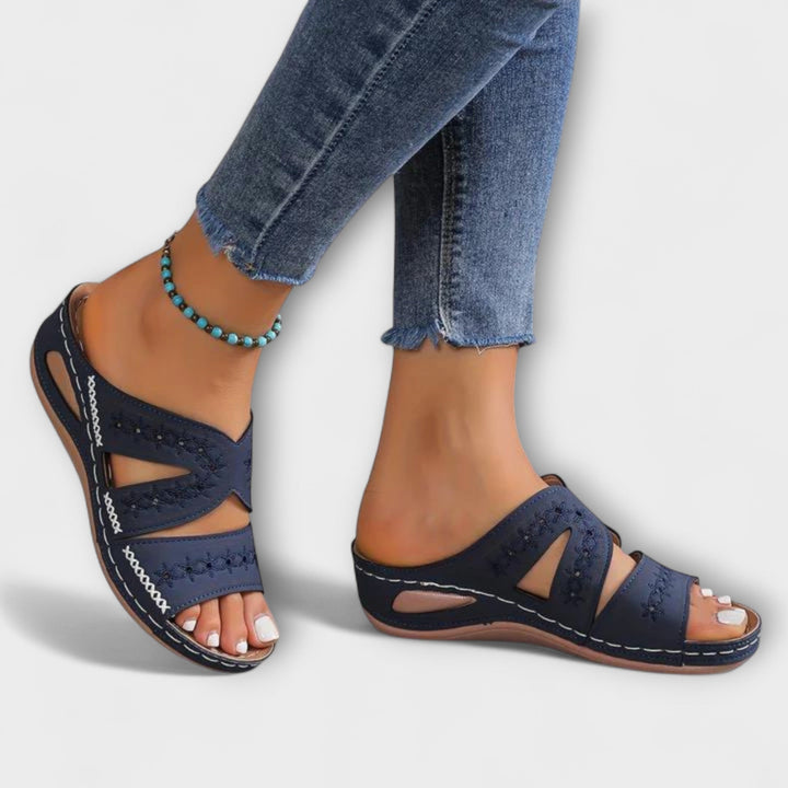Berta - Sandali comfort in blu navy