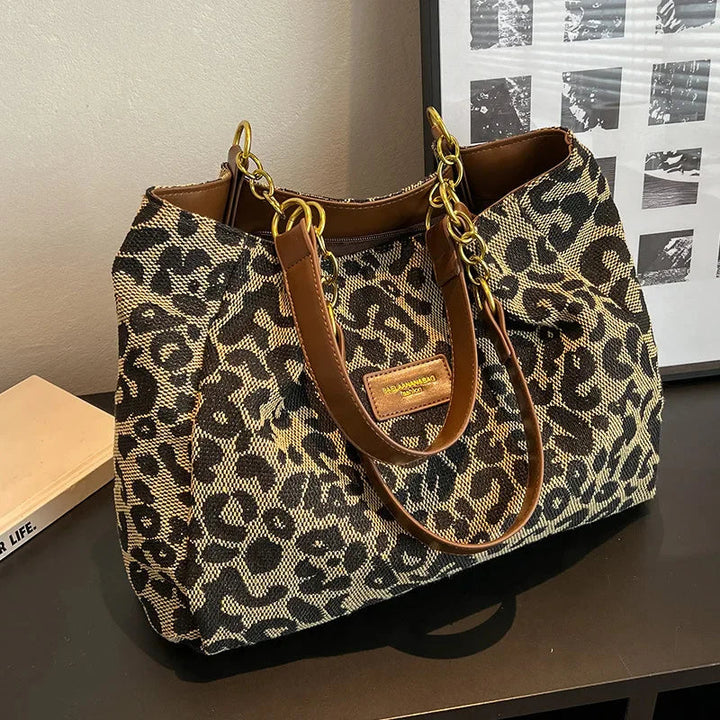 Chloe - Borsa tote con stampa leopardata