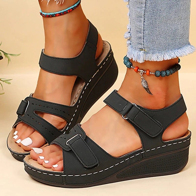 Islara™ | Sandalo con supporto ammortizzato