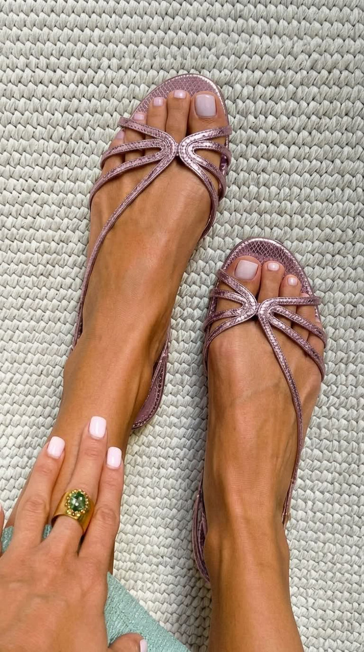 Rita | Eleganza Estiva dei Sandali Oro