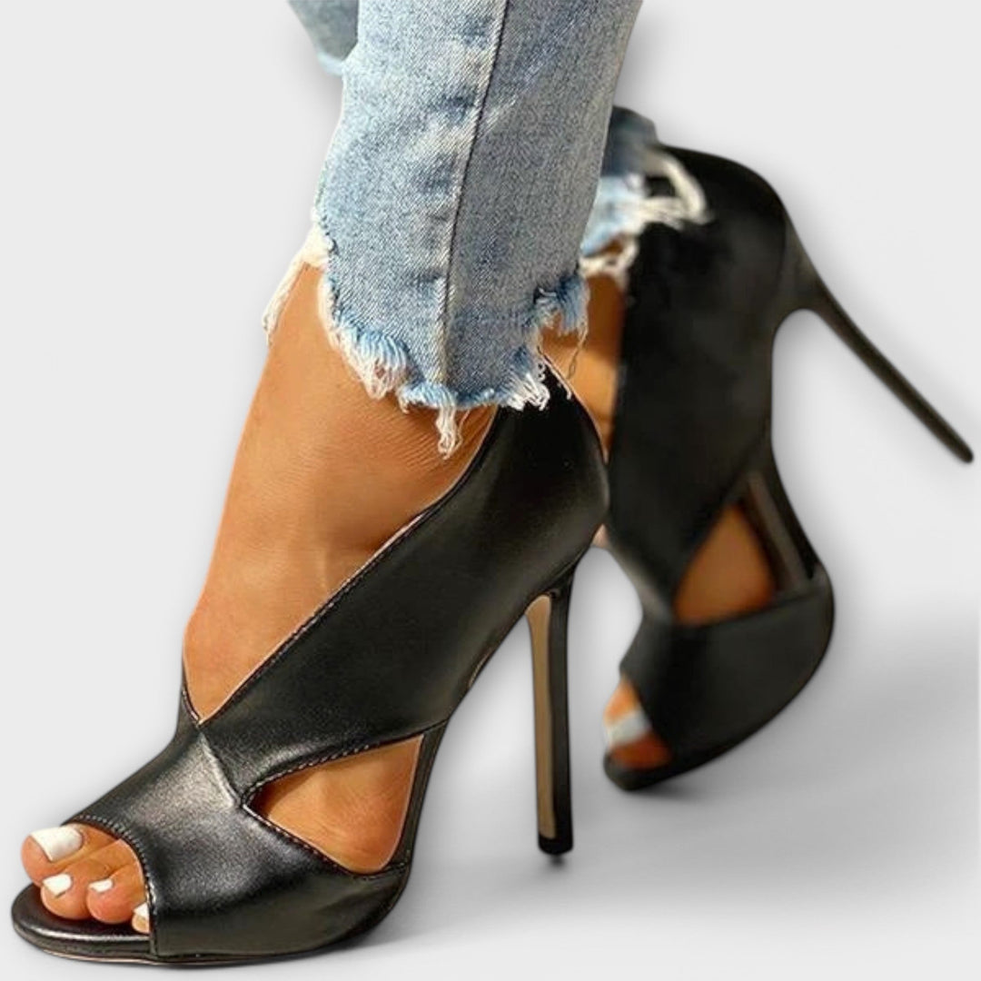 Gunhild - Eleganti sandali neri con plateau