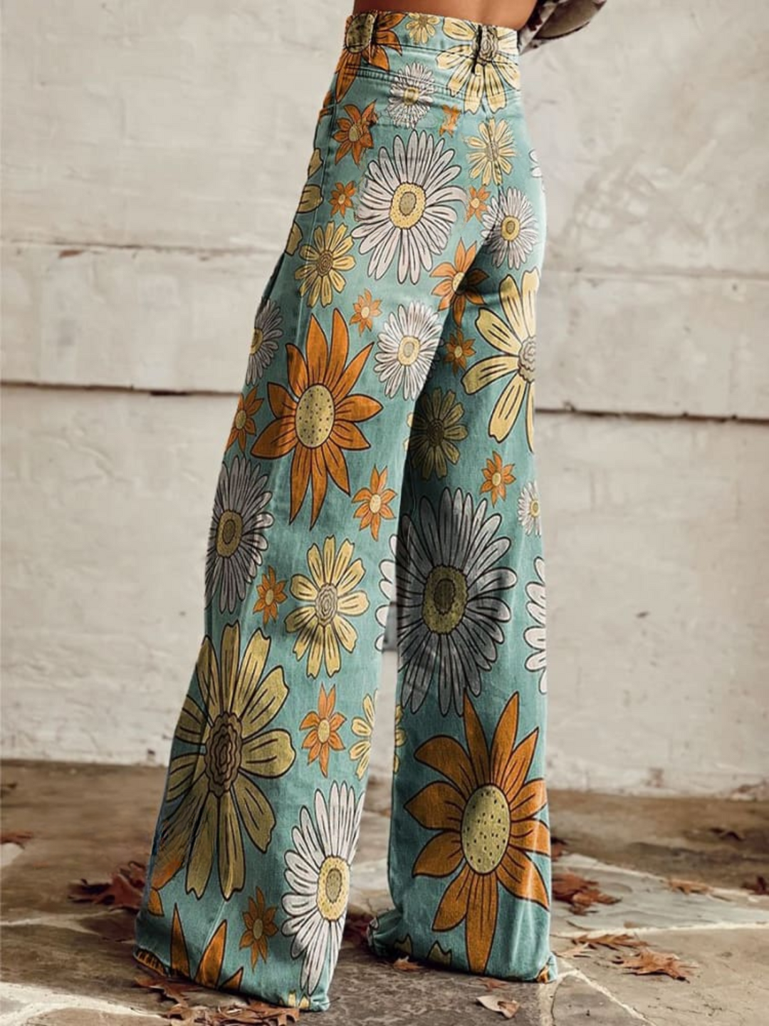 Pantaloni in denim boho con stampa floreale