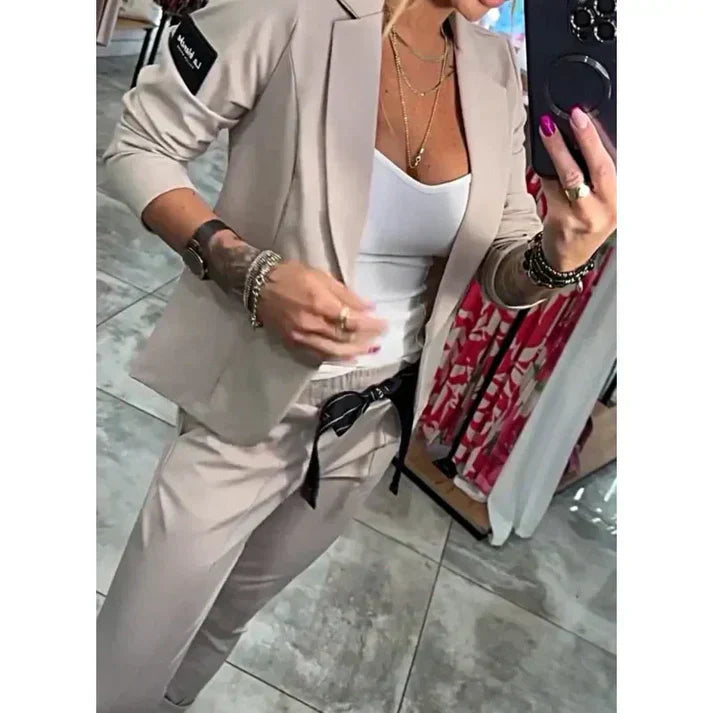 Ella - Completo elegante a due pezzi