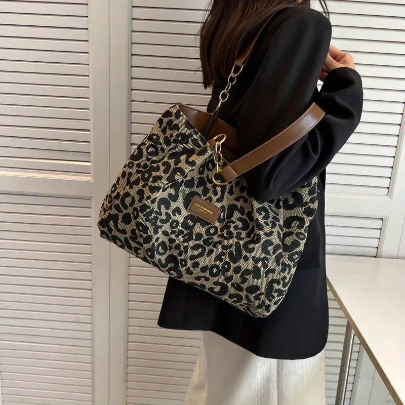 Chloe - Borsa tote con stampa leopardata