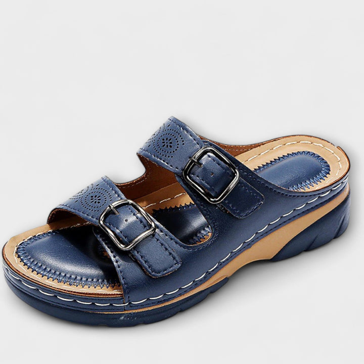 Gertrud - Pantofole in pelle con fibbie