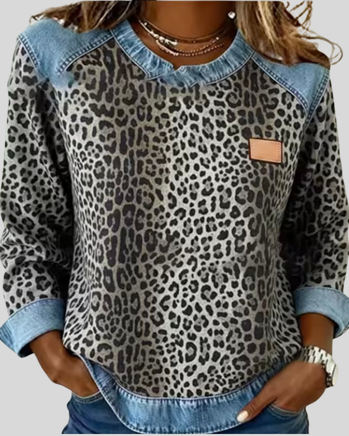 CLARA | Maglione da Donna con Stampa Leopardo e Collo a Contrasto