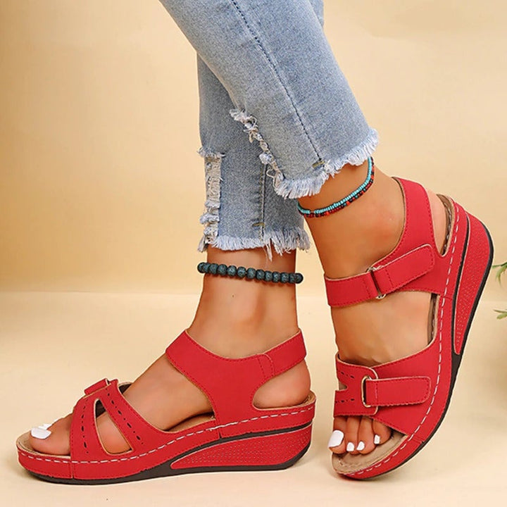 Islara™ | Sandalo con supporto ammortizzato