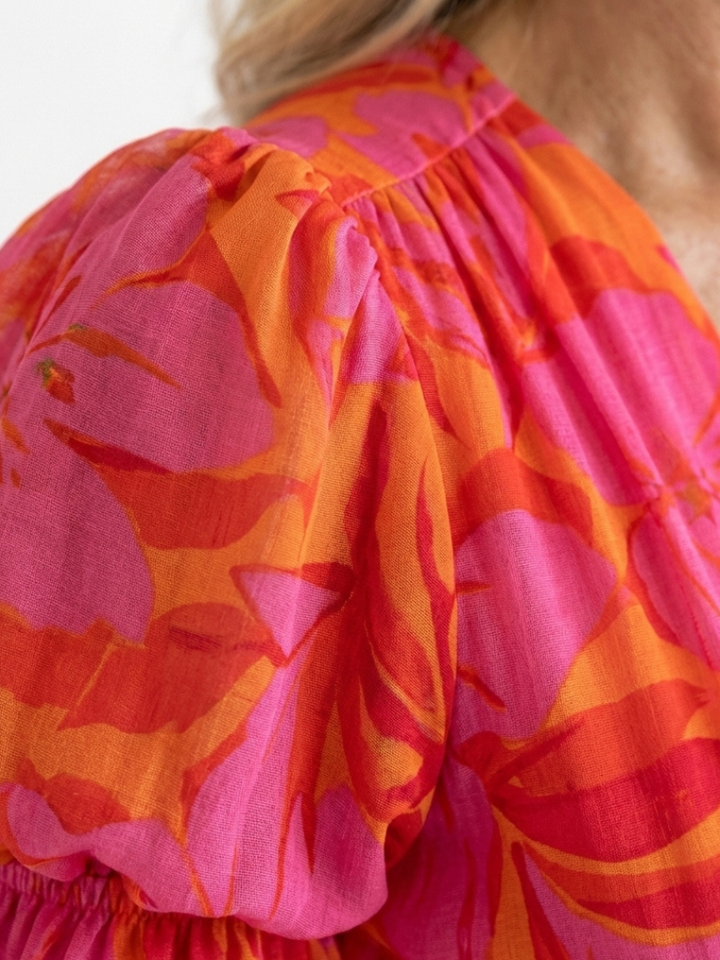 Willow | Vestito midi a fiori con scollo a V e maniche a sbuffo