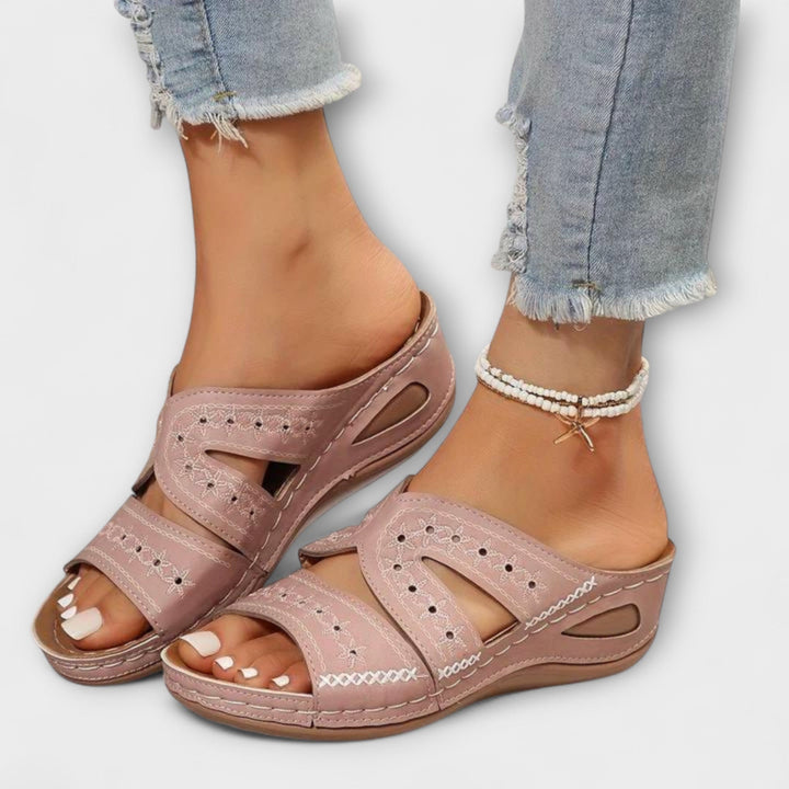 Berta - Sandali comfort in blu navy