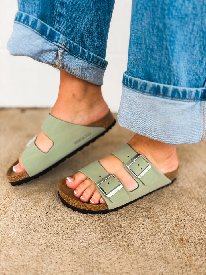 Sandalo Birkenstock Arizona in pelle nabuk - Pure Sage