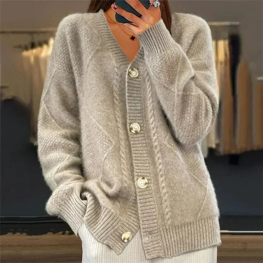 Aaliyah | Cardigan con scollo a V e bottoni frontali, dettaglio in maglia a rombi, perfetto per tutti i giorni