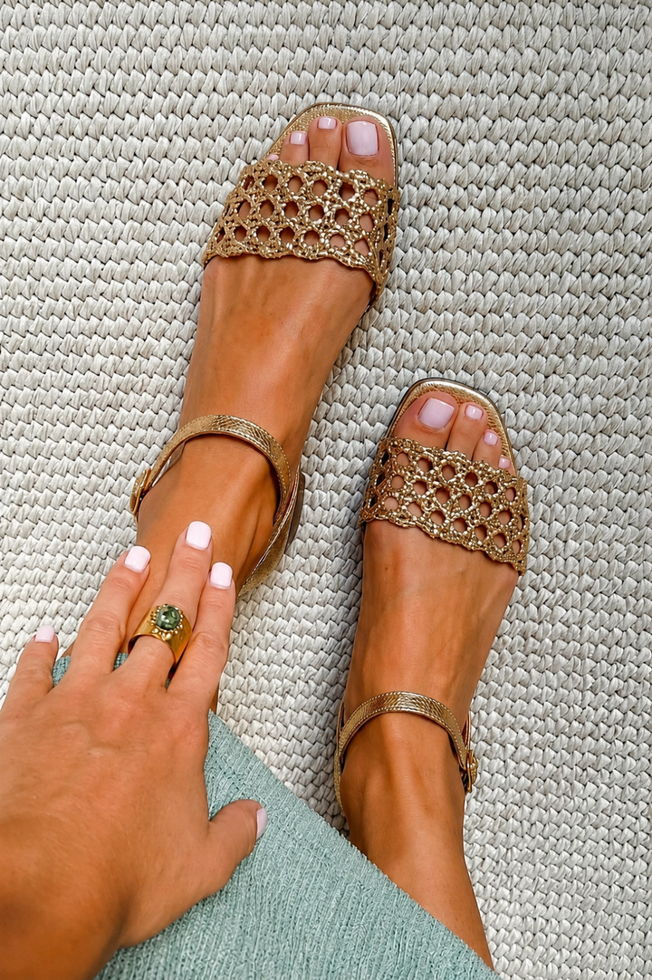 Aurora | Golden Sandals Summer Magic