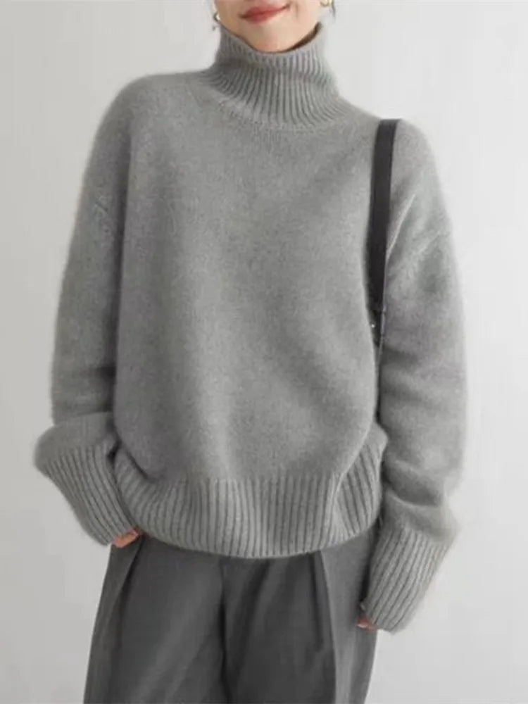 Solvina - Maglione Classico a Collo Alto
