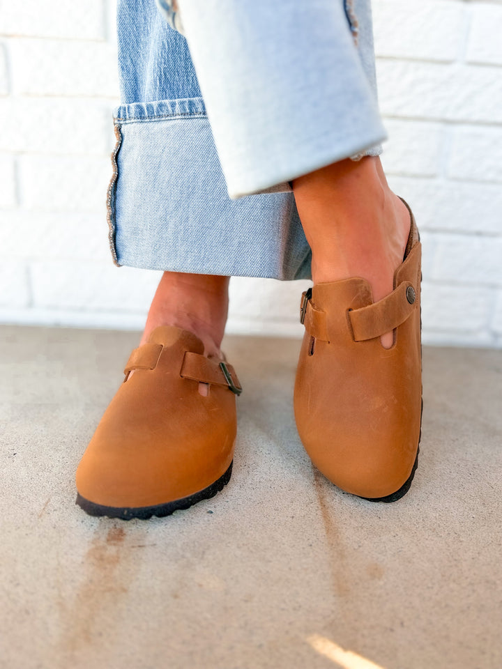 Birkenstock Boston Oiled Leather Clog - Cognac