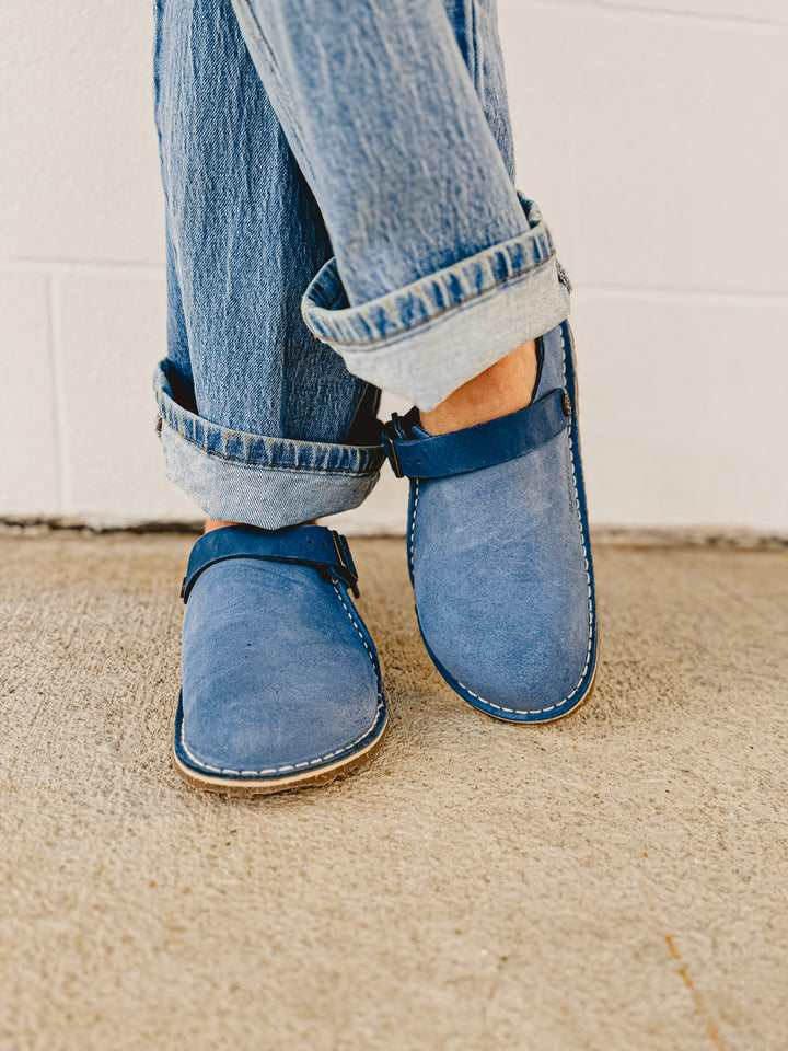 Zoccoli Birkenstock Lutry in pelle scamosciata premium - Elemental Blue