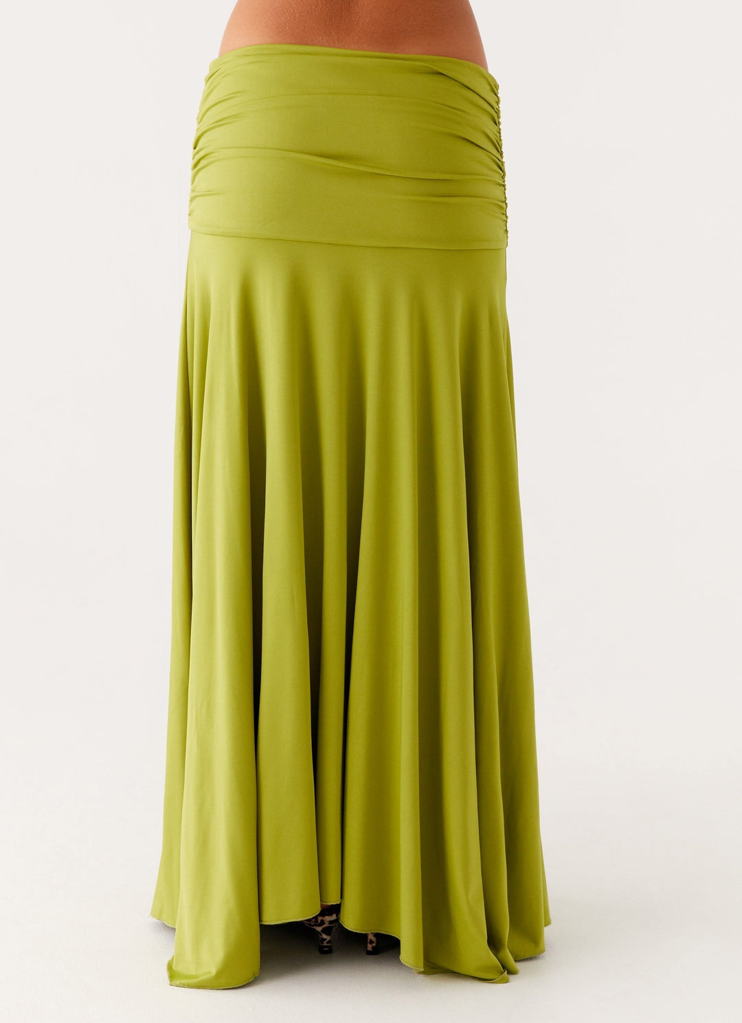 Seraphina – Set maxi in raso con ruches