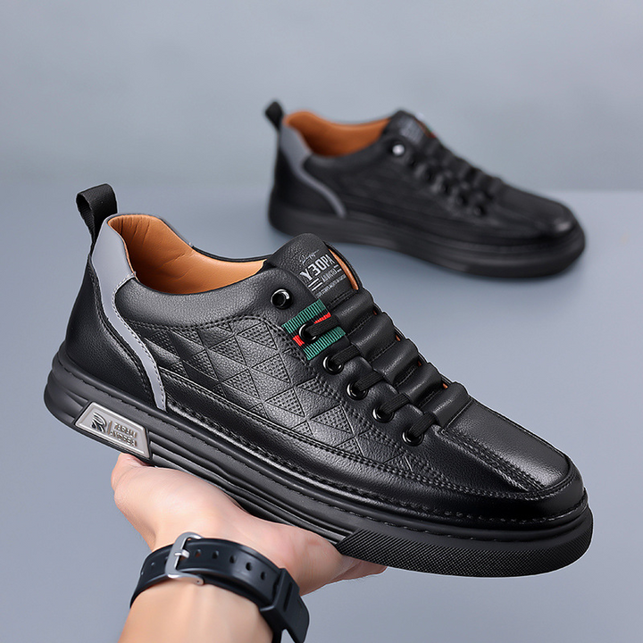 Sneakers casual in pelle