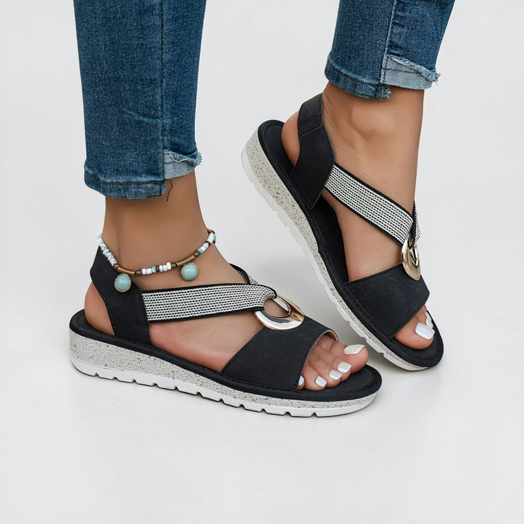 Mila | Sandali bassi con fibbia in metallo