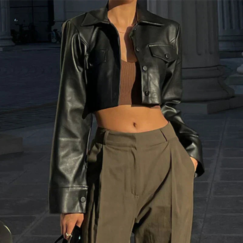 Giacca in pelle alla moda