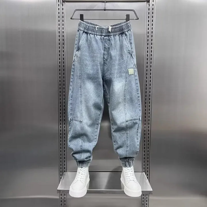 Pantaloni stile rilassato