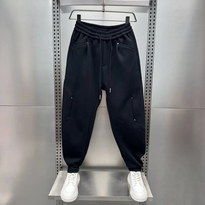 Pantaloni comodi con tasche