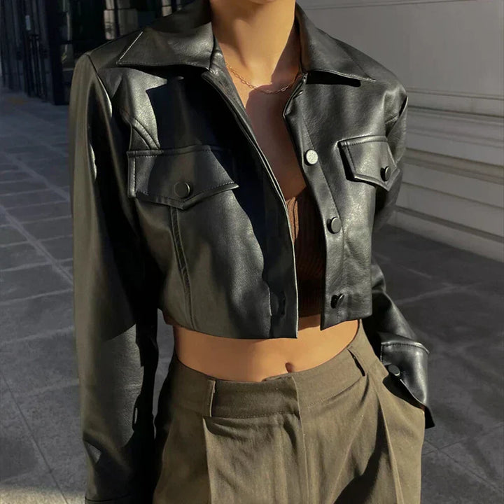 Giacca in pelle alla moda