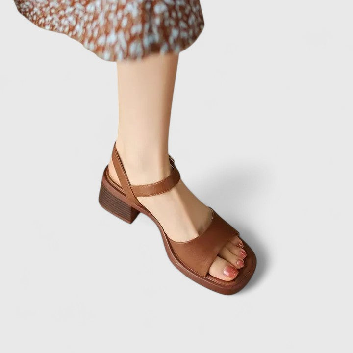 Cordula - Eleganti sandali con cinturini