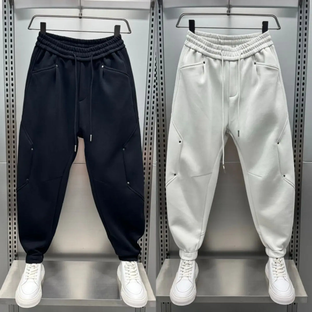 Pantaloni comodi con tasche