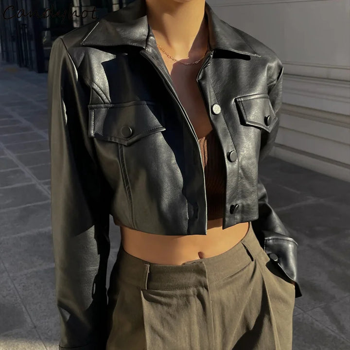 Giacca in pelle alla moda