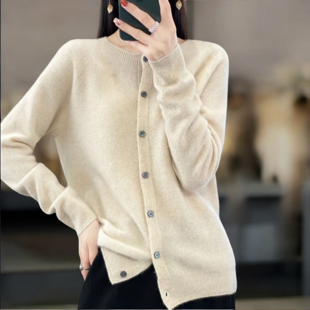 Cardigan comodo con bottoni