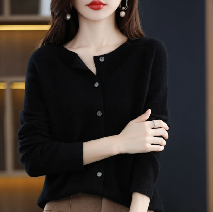 Cardigan comodo con bottoni