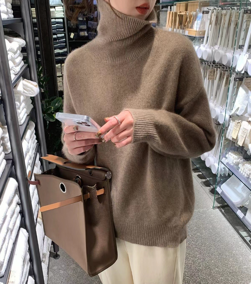 Maglione dolcevita comodo, lavorato a maglia e morbido