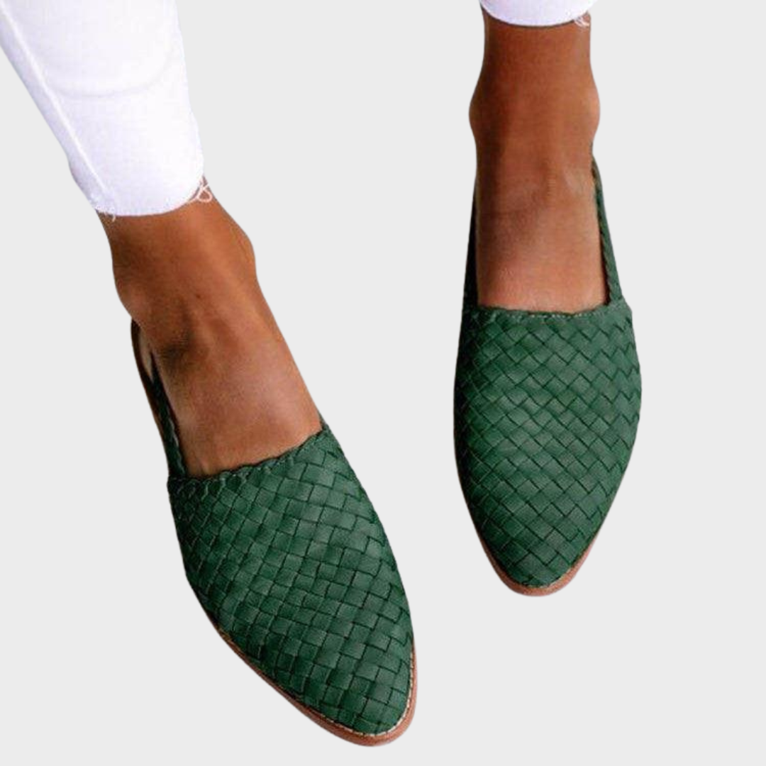 Franziska – Eleganti pantofole intrecciate