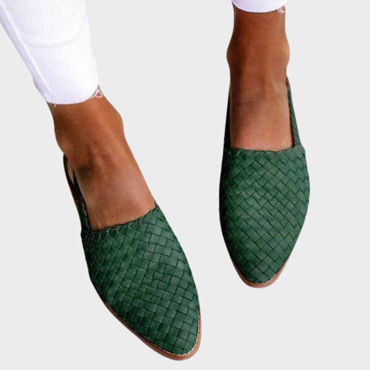 Franziska – Eleganti pantofole intrecciate