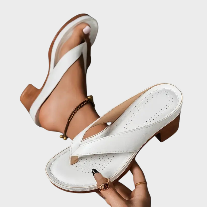 Ingeborg – Elegant Thong Sandals