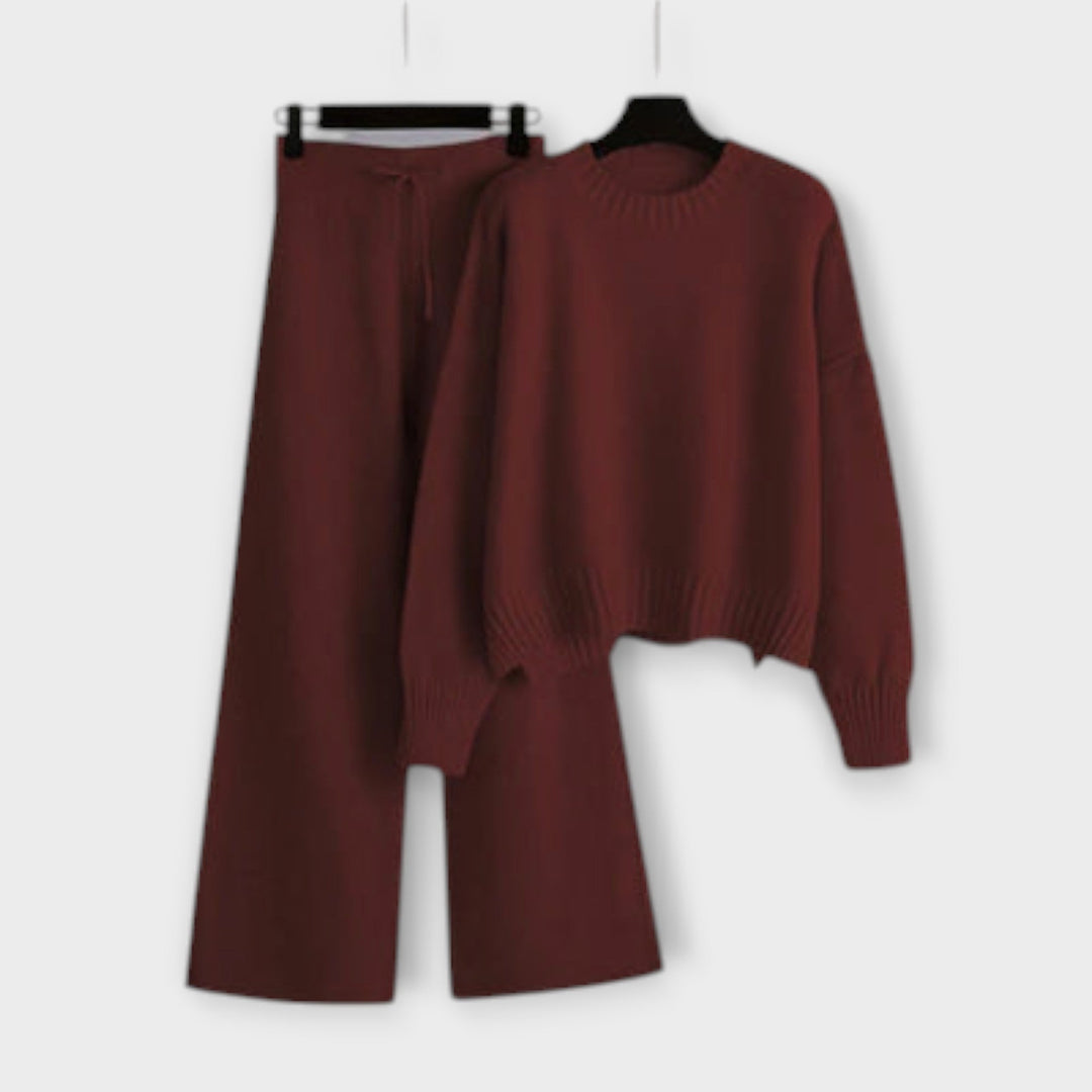Evie - Completo casual ricamato