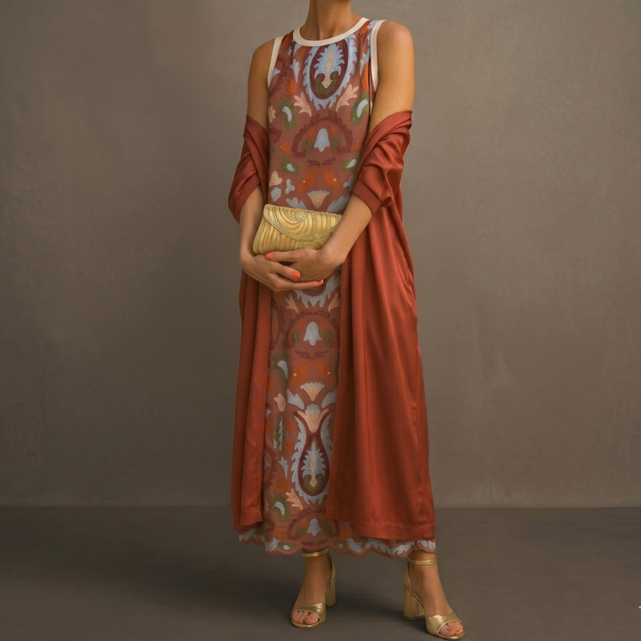 Daniela - Long floral dress with a fitted vest