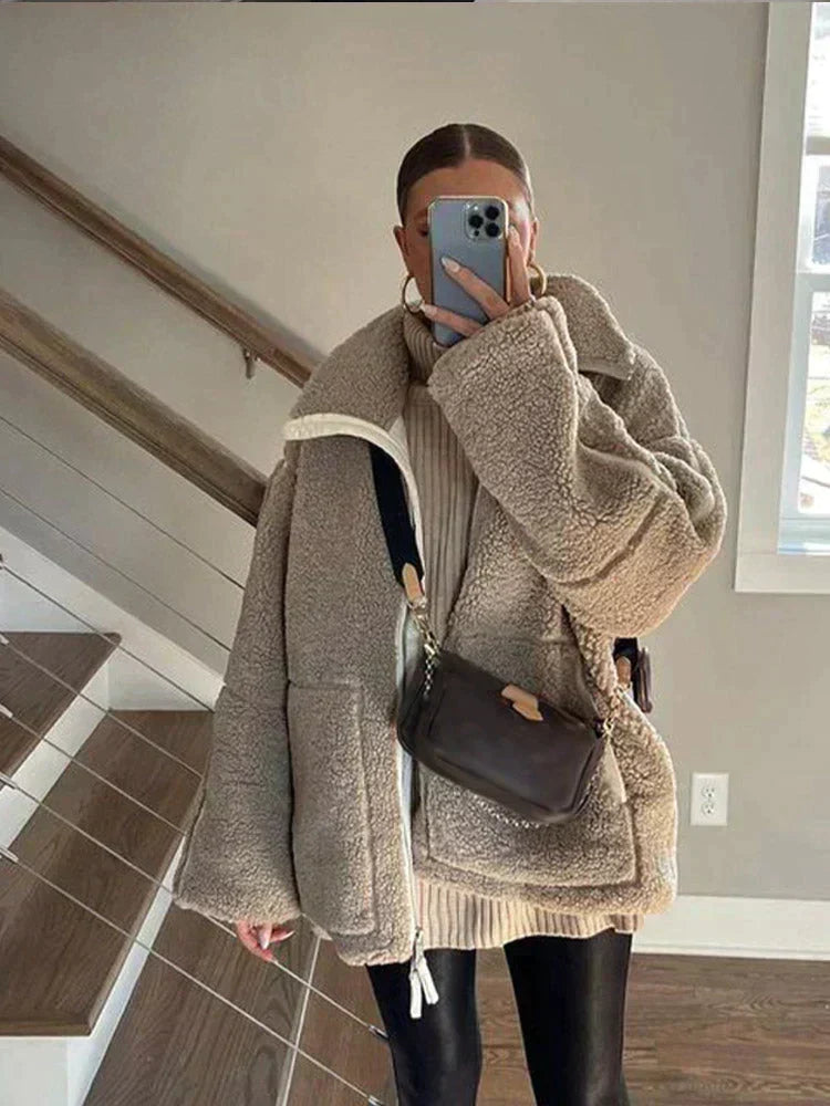 NADIA | Giacca Teddy Oversize con Collo Alto da Donna
