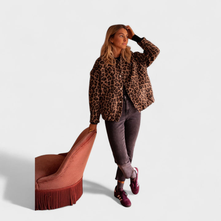 Gina - Cappotto moderno con stampa leopardata