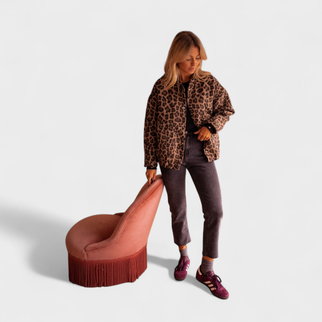 Gina - Cappotto moderno con stampa leopardata