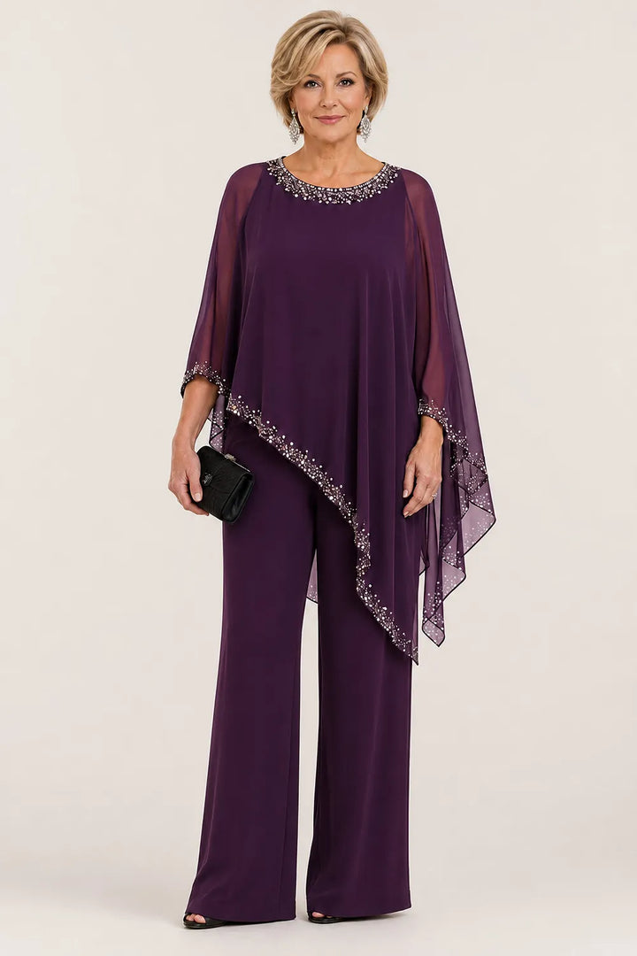 Completo elegante con pantaloni a gamba larga e mantella in chiffon con perline