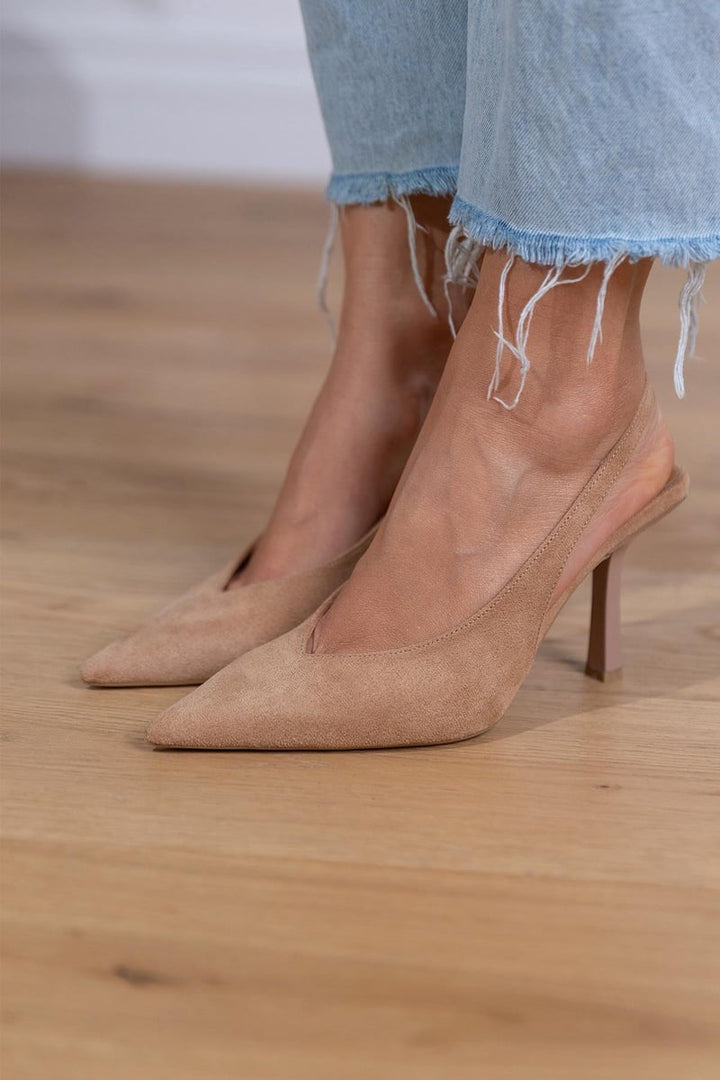 Isla - Décolleté slingback color carne con tacco sottile