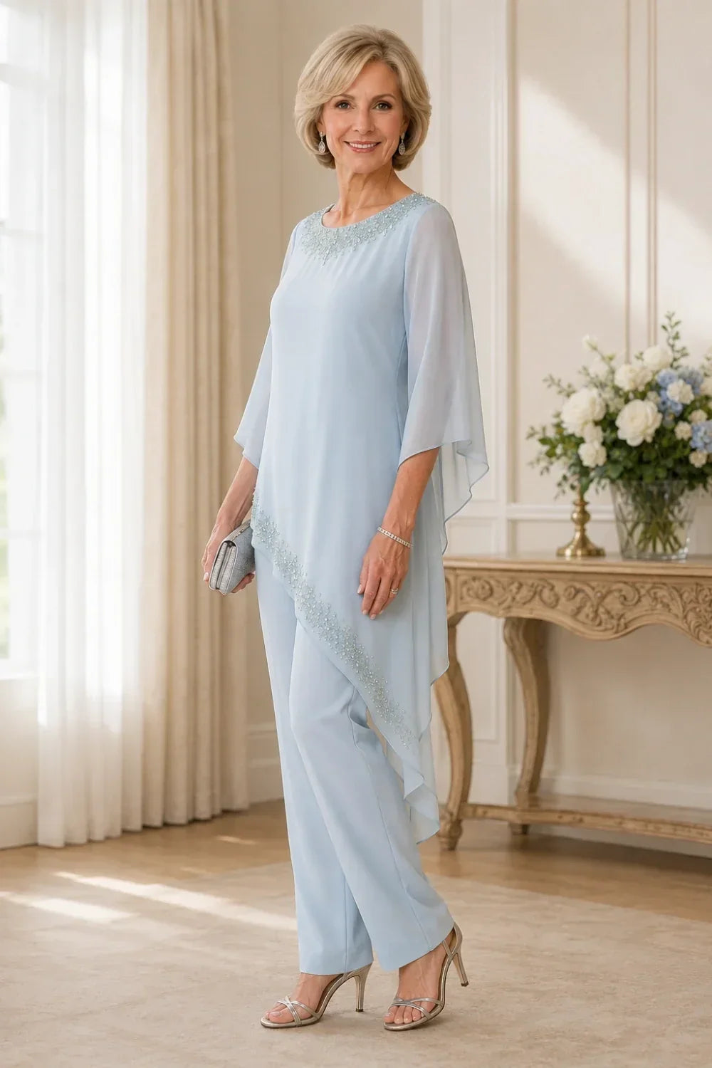 Completo pantalone da cerimonia per madre della sposa in chiffon con perline