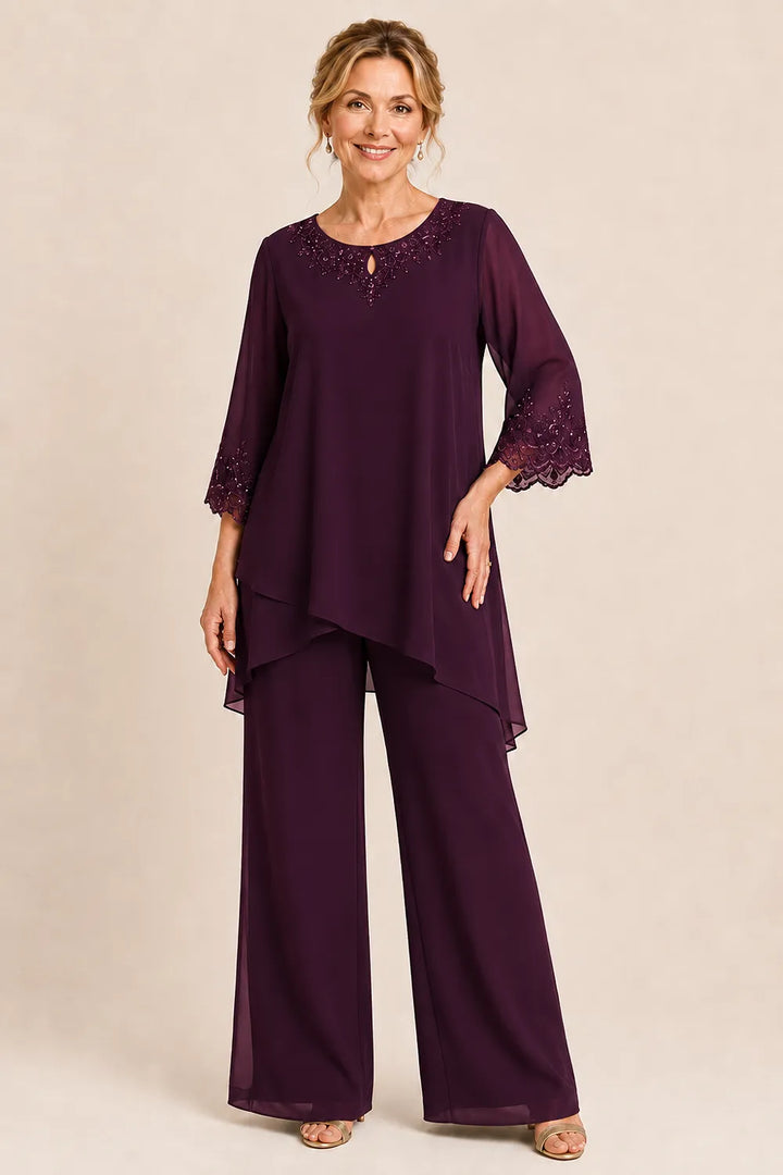 Elegante completo formale a due pezzi con pantaloni e ricami