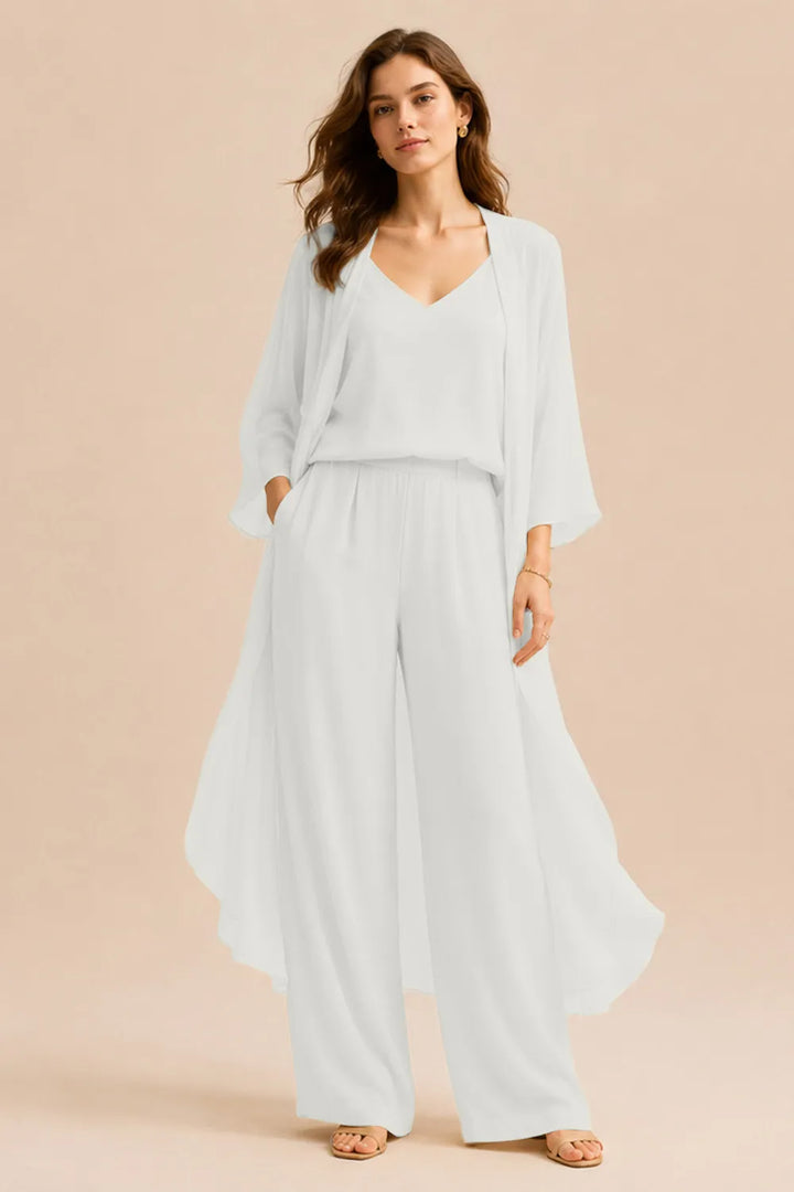 Set raffinato composto da canotta, giacca in chiffon e pantaloni